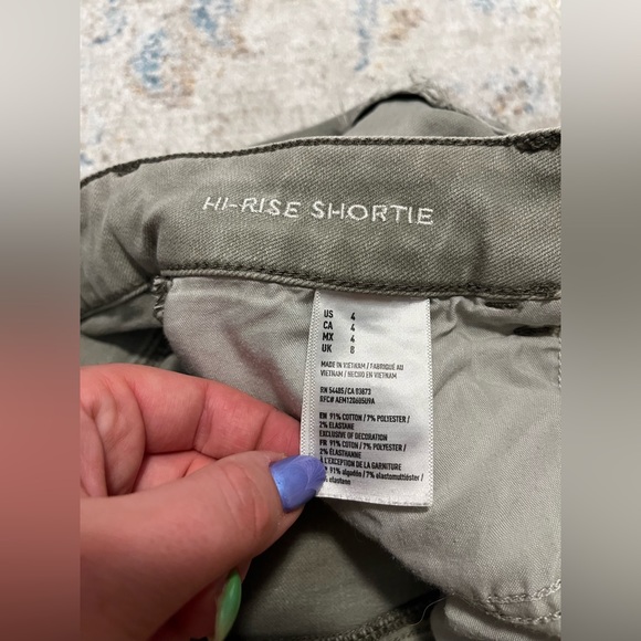 Sage grey American eagle shorts - Picture 3 of 4